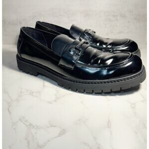 Steve Madden Men’s Black Loafer In Size 12 With Sliver Buckle (item #2)